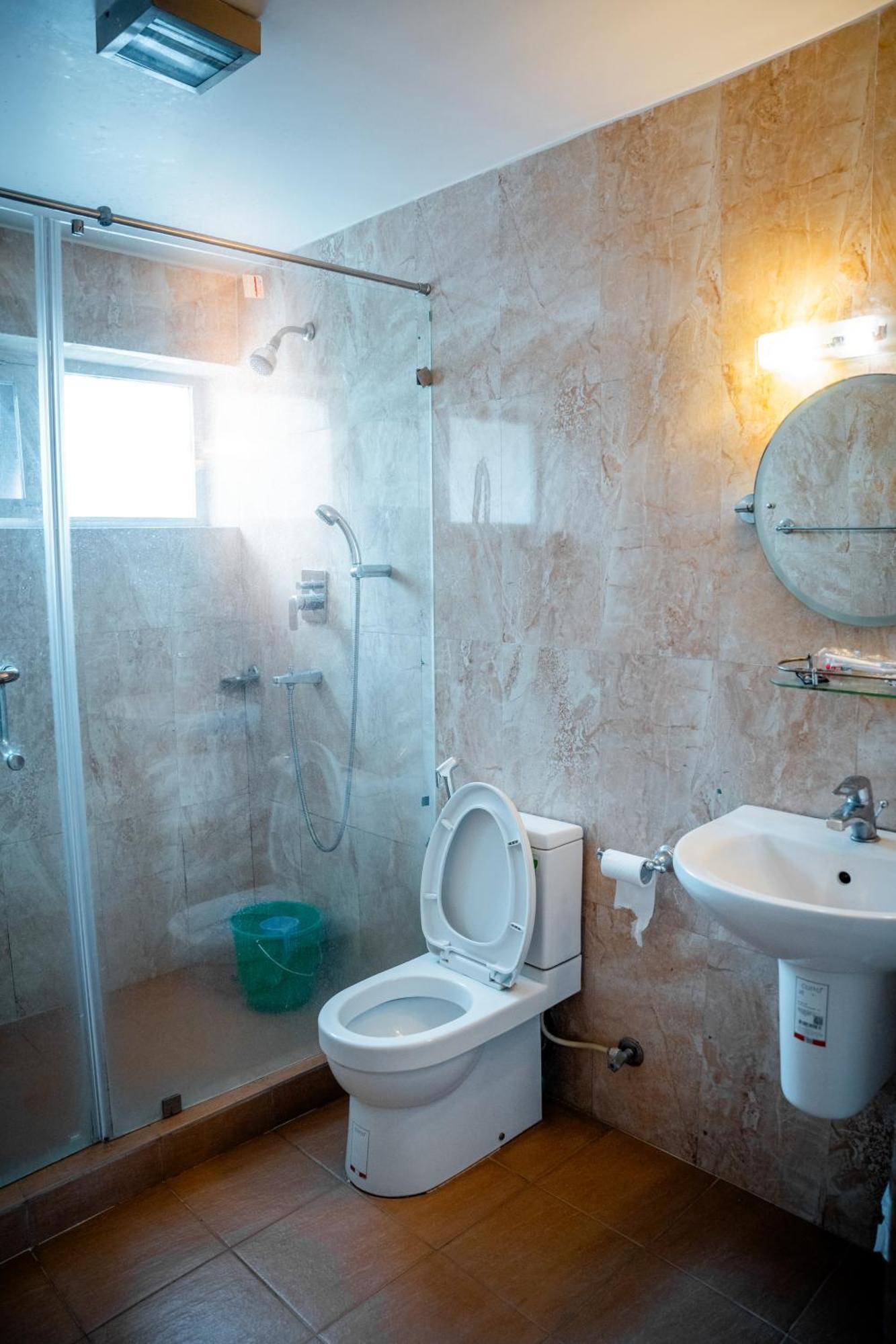 Hotel Harmony & Little Bites Bistro Jawlakhel Экстерьер фото