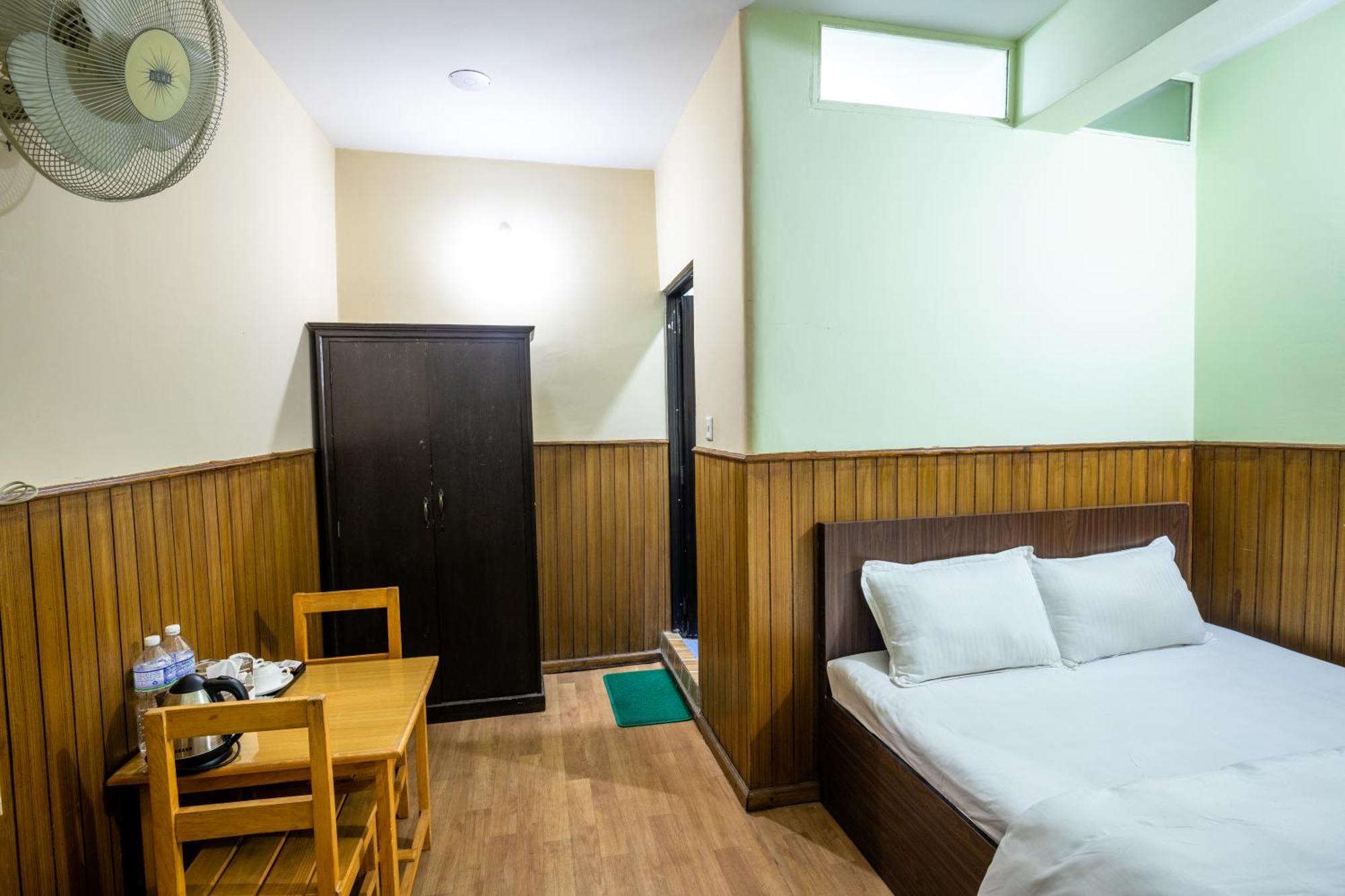 Hotel Harmony & Little Bites Bistro Jawlakhel Экстерьер фото